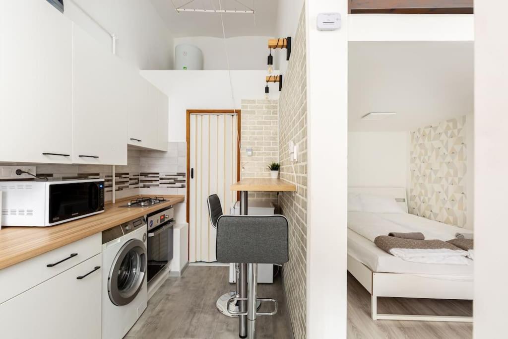K5 Kis Apartment Boedapest Buitenkant foto