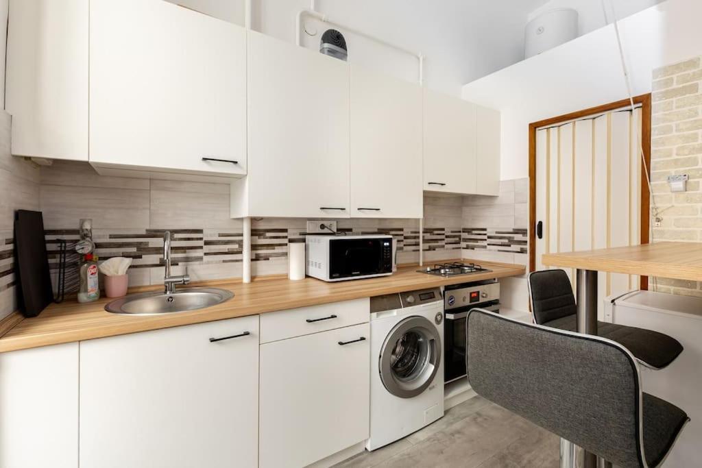 K5 Kis Apartment Boedapest Buitenkant foto